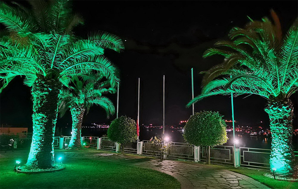Villa Stella garden at night Villa Stella garden at night